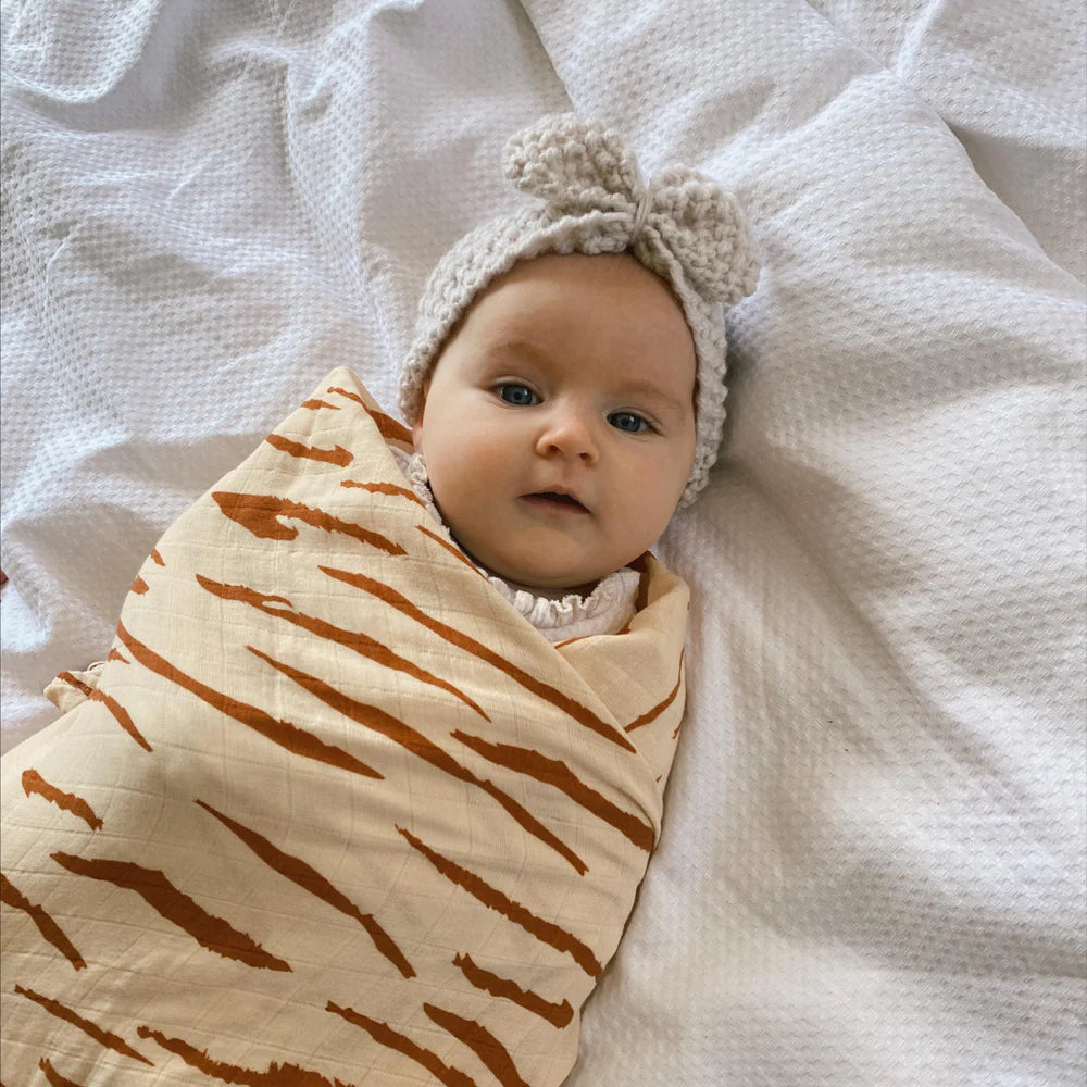 SAVANNAH SWADDLE